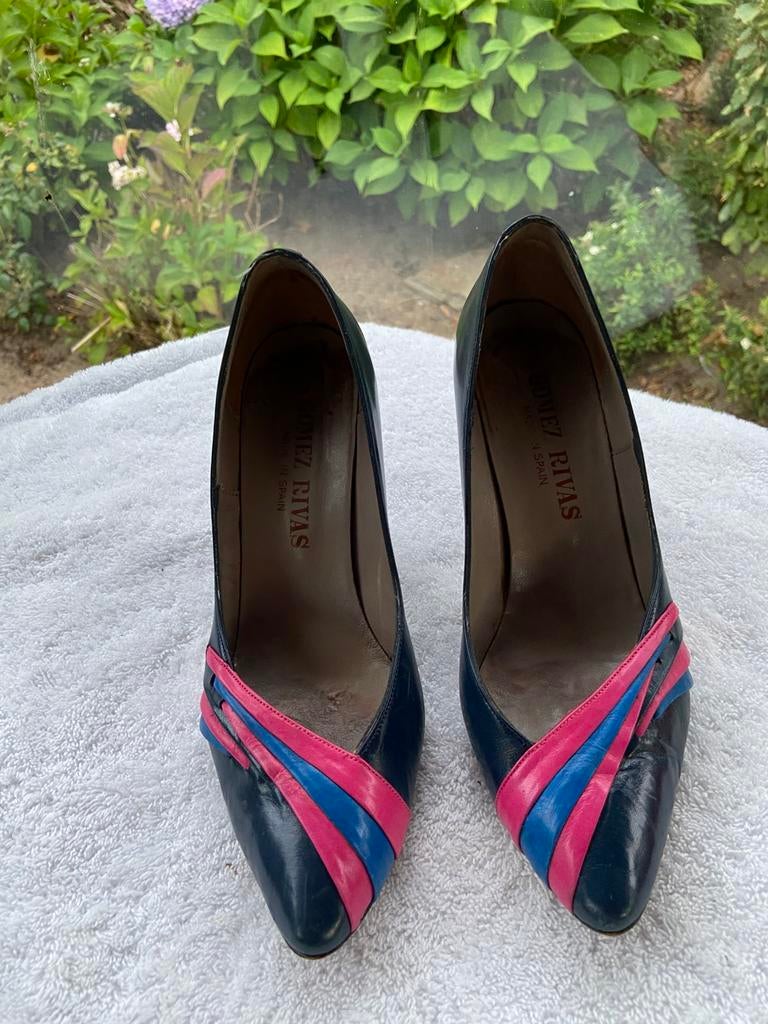 Dansschoenen pump blauw roze Gomez Rivas spanje 37, Kleding | Dames, Schoenen, Blauw, Dansschoenen, Ophalen of Verzenden, Zo goed als nieuw