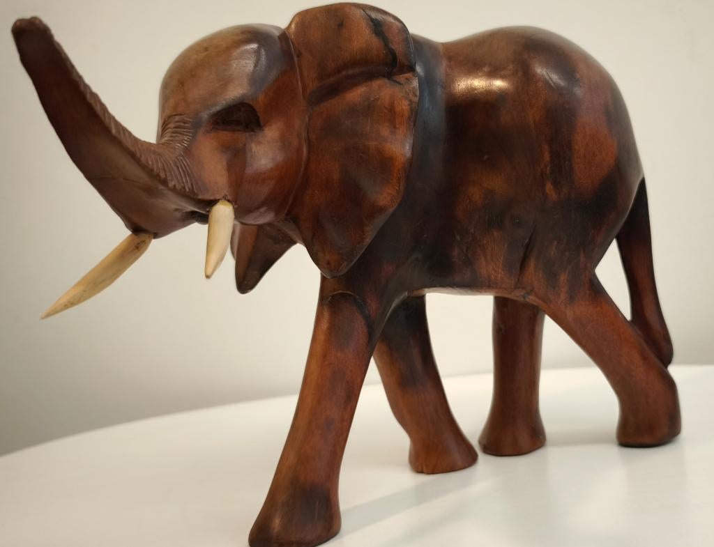 wooden elephants, Ophalen