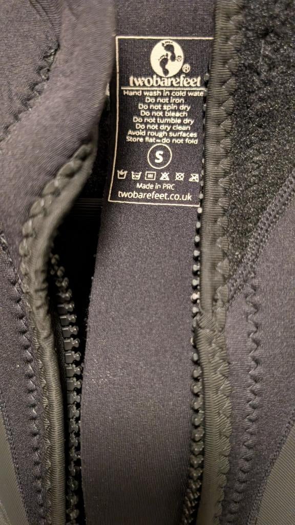 Two Bare Feet Wetsuit maat S, Watersport en Boten, Ophalen, Wetsuit