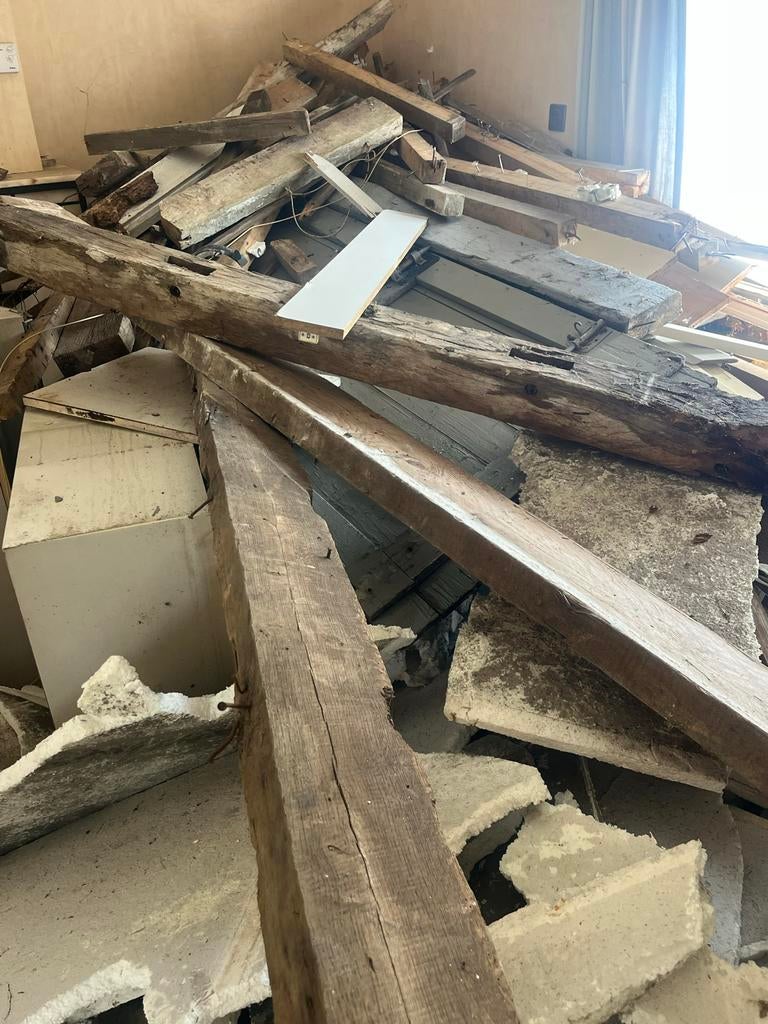 Partij (brand)hout afkomstig van afbraak, 3 tot 6 m³, Ophalen, Overige houtsoorten, Blokken