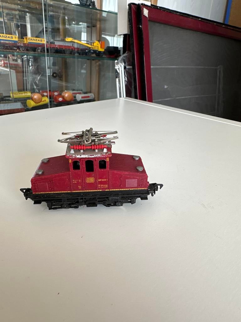 Rode locomotief DB 169 003-1, Hobby en Vrije tijd, Modeltreinen | H0, Overige merken, Wisselstroom, Gebruikt, Locomotief