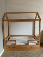 Kinderbed 70x150 huisjesbed met matras, Ophalen, Zo goed als nieuw