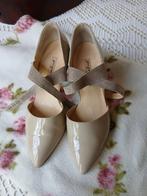 Prachtige leren Pumps mt 39. Paul Green., Ophalen of Verzenden, Zo goed als nieuw, Beige