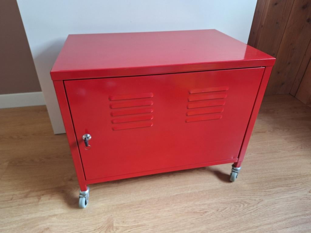 Rood metalen kastje op wielen - IKEA PS, Huis en Inrichting, Ophalen, Gebruikt, Industrieel