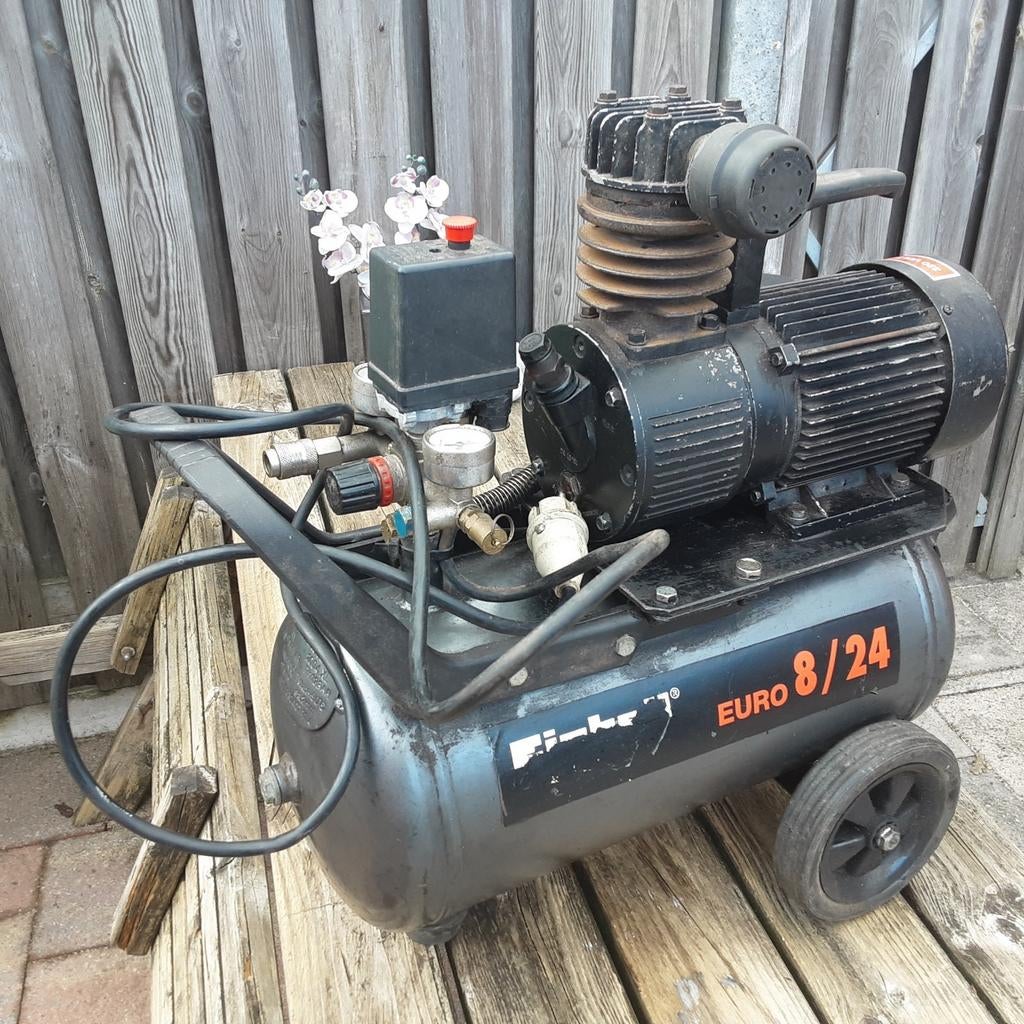 Compressor, Ophalen, Gebruikt, 6 tot 10 bar, Minder dan 200 liter/min
