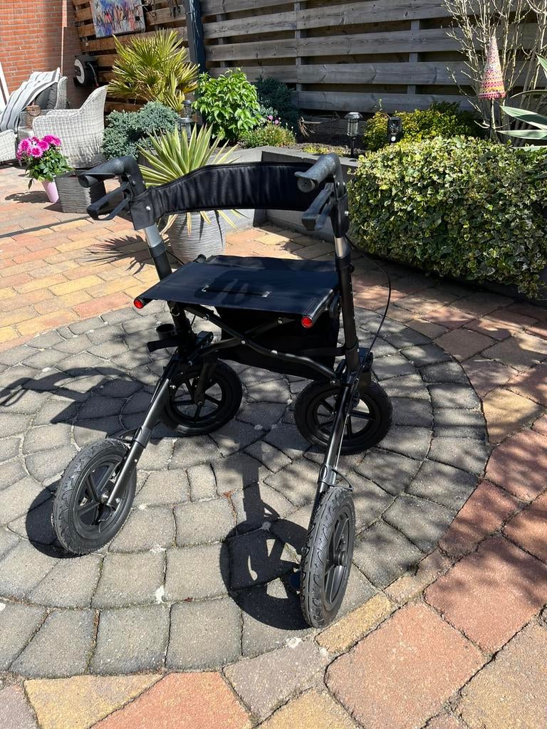 Rollator, Diversen, Rollators, Ophalen of Verzenden, Opvouwbaar, Zo goed als nieuw