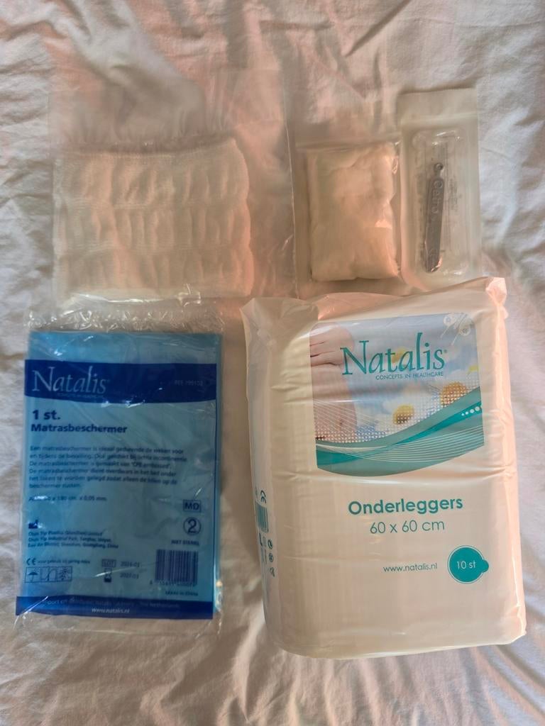 Kraampakket (gedeeltelijk) met onderleggers en meer, Ophalen, Nieuw