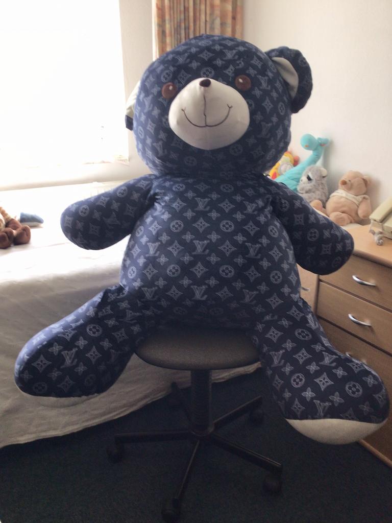 Grote Blauwe Knuffelbeer. 130 cm., Ophalen, Zo goed als nieuw, Beer