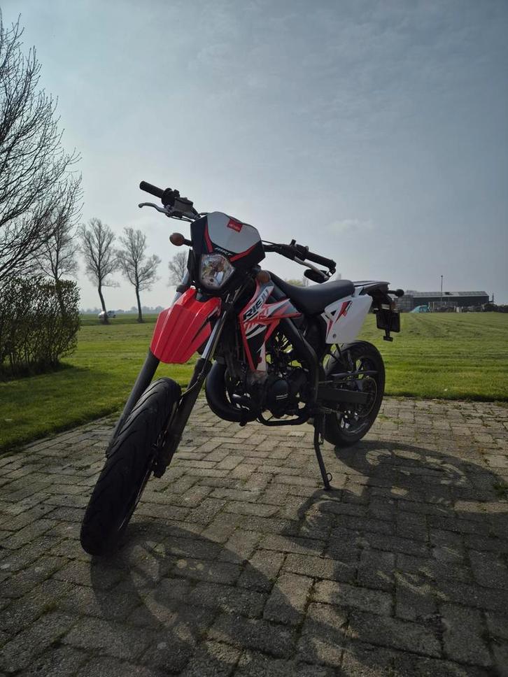 Rieju MRT 50cc 2-takt brommer, Fietsen en Brommers, Brommers | Overige merken, Gebruikt, Ophalen