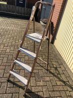 Keukentrap Huishoudtrap, Doe-het-zelf en Verbouw, Ophalen, Gebruikt, Trap, Opvouwbaar of Inschuifbaar