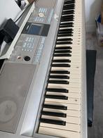 Yamaha DGX-305 keyboard met pedaal, standaard en kruk, Ophalen, Gebruikt, Yamaha, Aanslaggevoelig