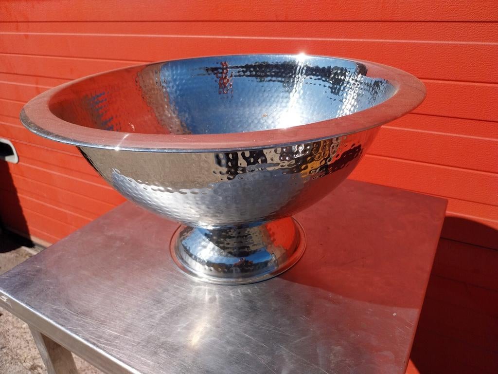 Luxe Gehamerde RVS Punch Bowl - Dubbelwandig & Condensvrij, Ophalen, Overige materialen, Schaal, Rond
