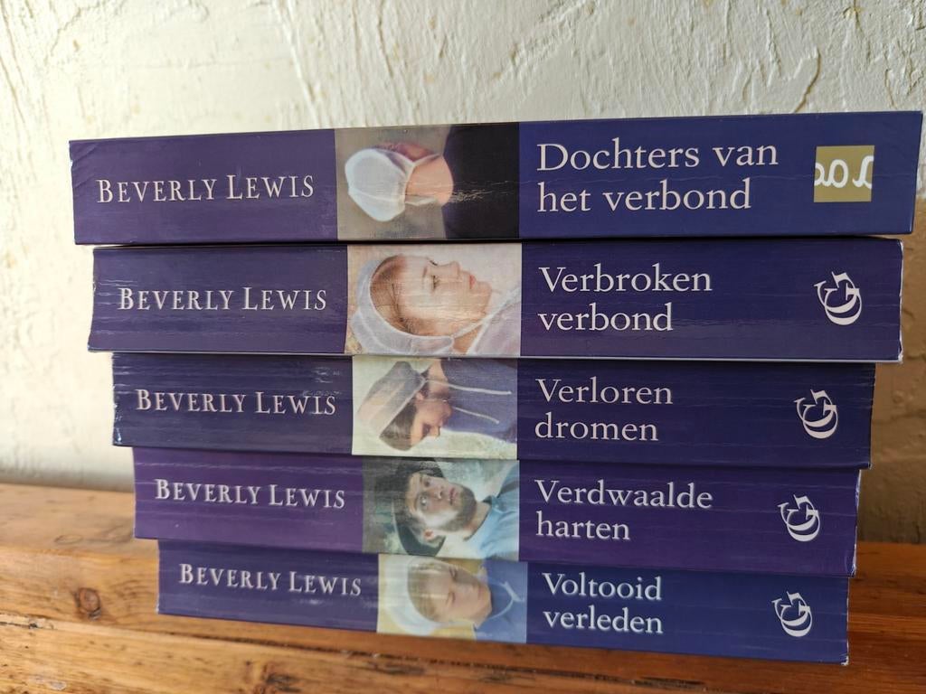 5 Delige serie:  Abraham's daughters., Ophalen of Verzenden, Zo goed als nieuw