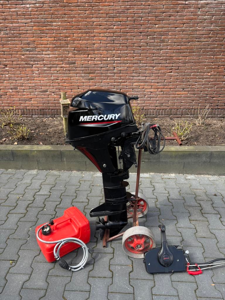 Mercury 9.9 Langstaart Elektrische Start Compleet, Watersport en Boten, Ophalen, 10 tot 30 pk, Zo goed als nieuw, Elektrische start