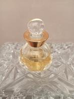 Verschillende merken parfum miniaturen, Ophalen of Verzenden, Zo goed als nieuw, Miniatuur, Gevuld