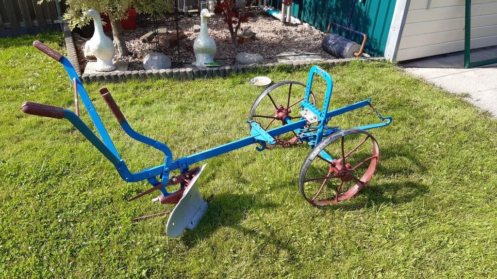 Ploeg met kantelbaar ploegblad.(oud), Ophalen of Verzenden, Gebruikt, Cultivator, Onbekend