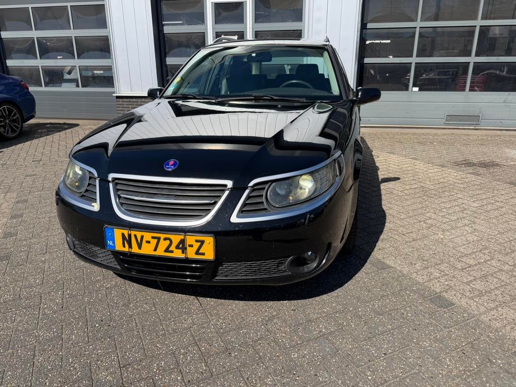 Saab 9-5 2.0 T Biopower SportEstate AUT 2009 Griffin Carplay, Auto's, Saab, Euro 5, 1800 kg, Zwart, 4 cilinders