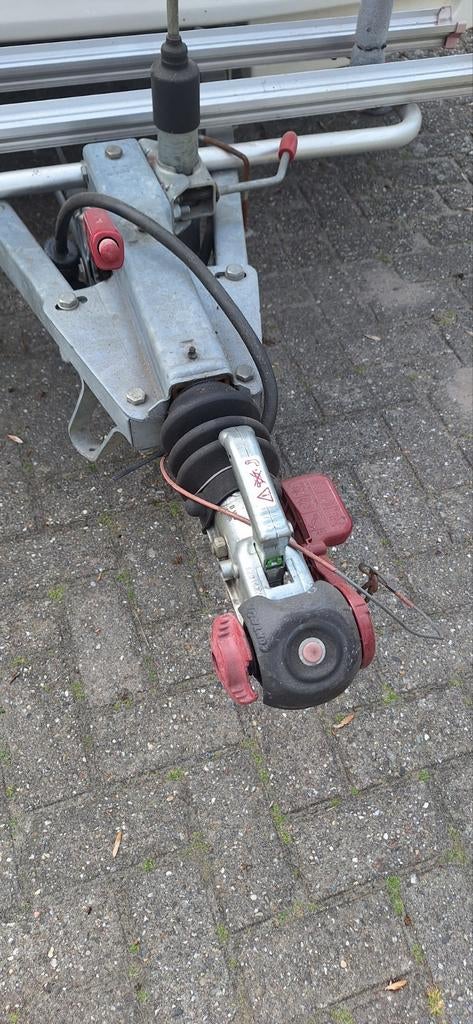 Highlander Vision 410 caravan., Caravans en Kamperen, Koelkast, Rondzit, Particulier, Tot en met 4