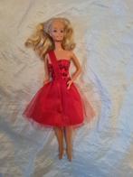 Vintage Barbie Pop van Mattel in Rode Jurk, Verzamelen, Ophalen of Verzenden, Gebruikt, Pop