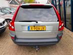 Volvo XC90 2.5 T Exclusive Automaat AWD / NAVI / CAMERA / BL, Auto's, Volvo, Zwart, 2521 cc, Leder, Bedrijf