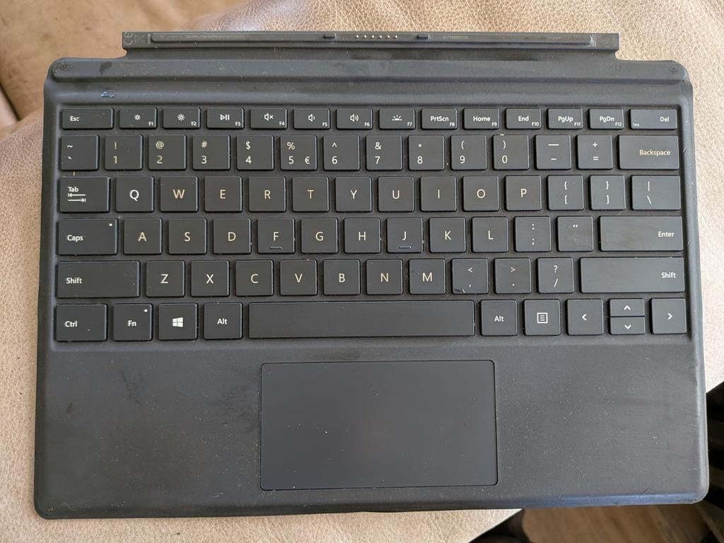 Qwerty keyboard Microsoft Surface Pro?, Computers en Software, Toetsenborden, Ophalen of Verzenden