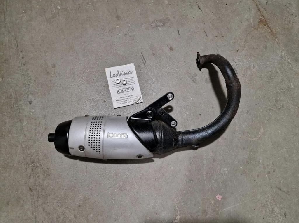 GEZOCHT! Leovince touring peugeot verticaal, Ophalen of Verzenden, Uitlaat, Peugeot