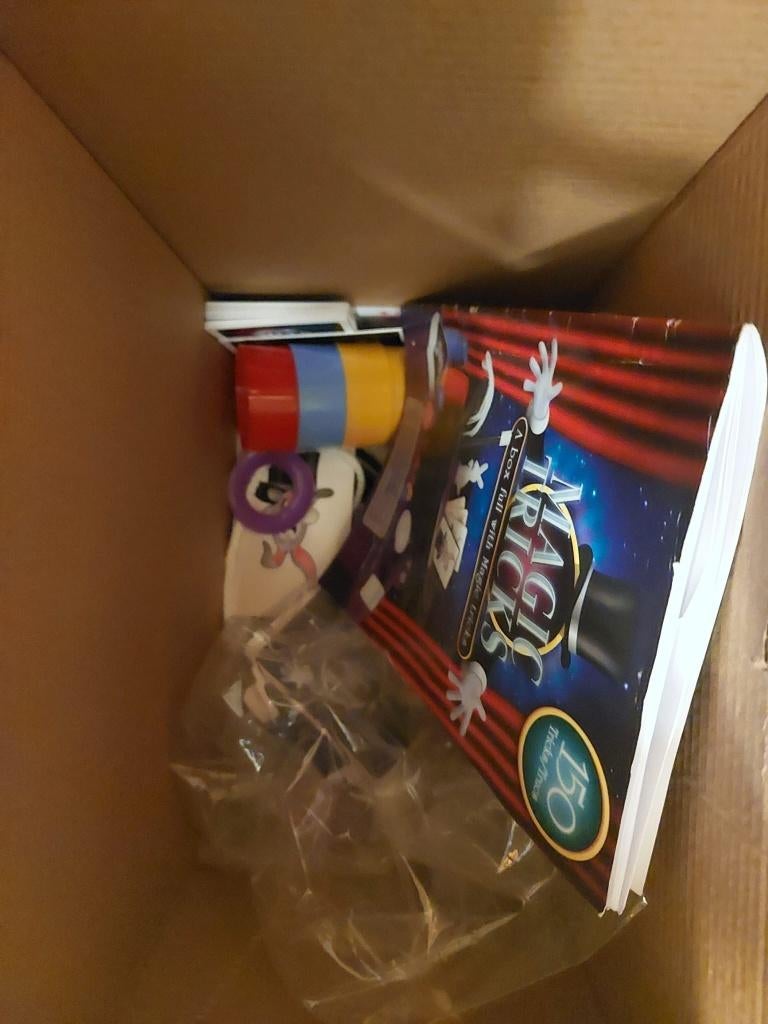 Goocheldoos kind magic tricks inclusief boekje, Ophalen of Verzenden, Gebruikt