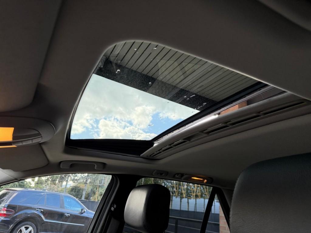 Mercedes-benz M-KLASSE ML500 keyless Carplay camera leder, Auto's, Gebruikt, 8 cilinders, Leder, Bedrijf