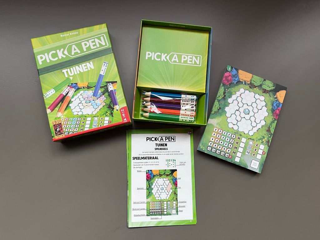Pick a Pen Tuinen - Nieuw Roll & Write Spel, Hobby en Vrije tijd, Drie of vier spelers, Ophalen of Verzenden, Nieuw, Reisspel