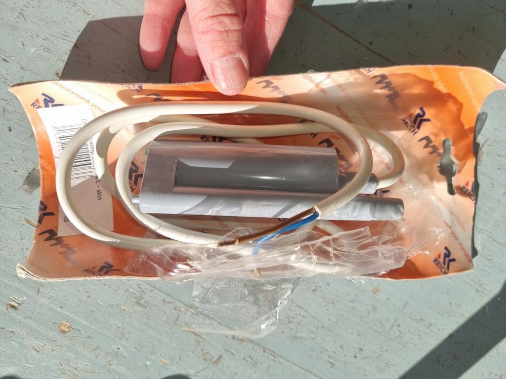 Reich Dompelpomp Easy 14L voor Camper/Caravan Watertank, Caravans en Kamperen, Ophalen of Verzenden