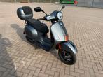 Vespa GTS 300 HPE Super Sport 2023 (1e eigenaar) 3800 km, Ophalen, Overige modellen, 300 cc, Zo goed als nieuw