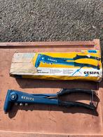 Popnageltang Gesipa, Ophalen