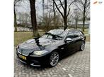 BMW 5-serie Touring M550XD| pano| trekhaak afneembaar|, Automaat, Gebruikt, Euro 6, 2993 cc