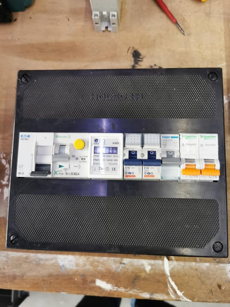 Complete Meterkast met Hoofdschakelaar en Groepen, Ophalen of Verzenden, Gebruikt, Overige typen