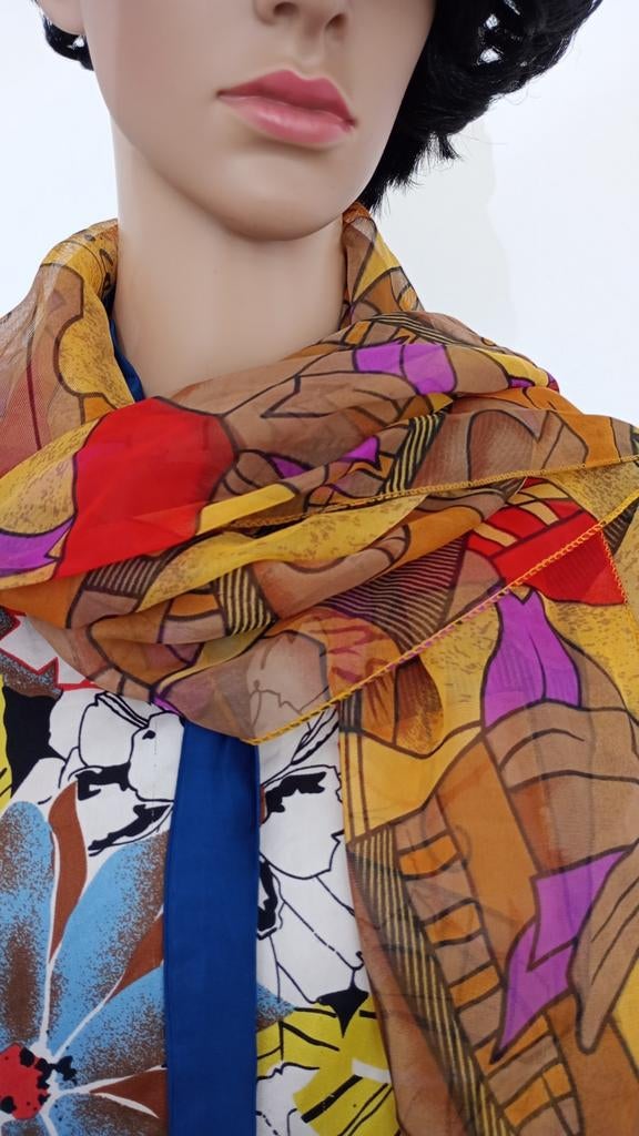 Picasso sjaaltje nieuwstaat, Kleding | Dames, Mutsen, Sjaals en Handschoenen, Ophalen of Verzenden, Zo goed als nieuw, Maat 38/40 (M)