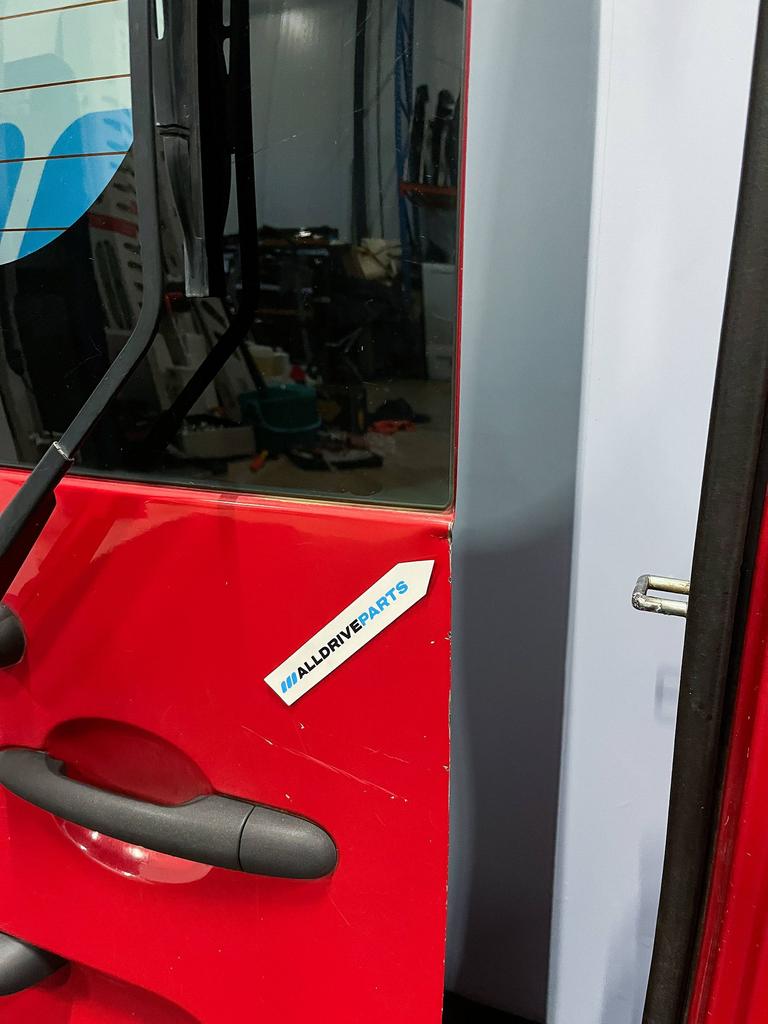 Renault Kangoo Achterdeur links met ruit rood 7751478138, Gebruikt, -, Deur, -
