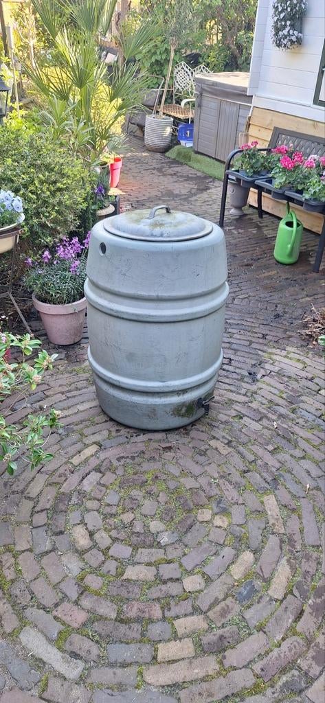 Grote plastic regenton, Tuin en Terras, Ophalen, Gebruikt