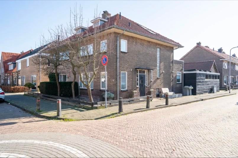 Prijsaanpassing! Jaren '30 twee onder 1 kap woning, Huizen en Kamers, Huizen te koop, 5 kamers, Utrecht, Leerdam, Tot 200 m²