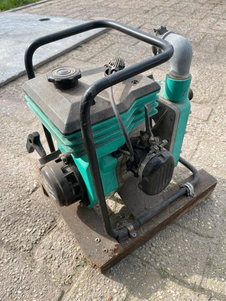 Oude waterpomp, Tuin en Terras, Waterpompen, Gebruikt, Handmatig, Overige typen, Ophalen