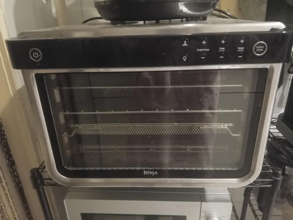 Ninja oven inclusief microwave functie, Gebruikt, Oven, Ophalen, 45 tot 60 cm