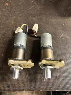 2x Wielmotore Husqvarna Automower 220 AC (1 jaar oud), Tuin en Terras, Robotmaaiers, Ophalen of Verzenden, Gebruikt, 20 tot 25 cm