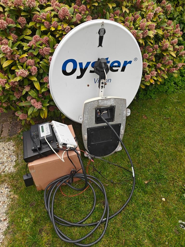 Oyster vol automatische schotel incl. ontvanger, Ophalen, Overige merken
