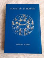 d4 Planeten in Transit - Robert Hand, Boeken, Ophalen of Verzenden, Gelezen, Spiritualiteit algemeen, Achtergrond en Informatie