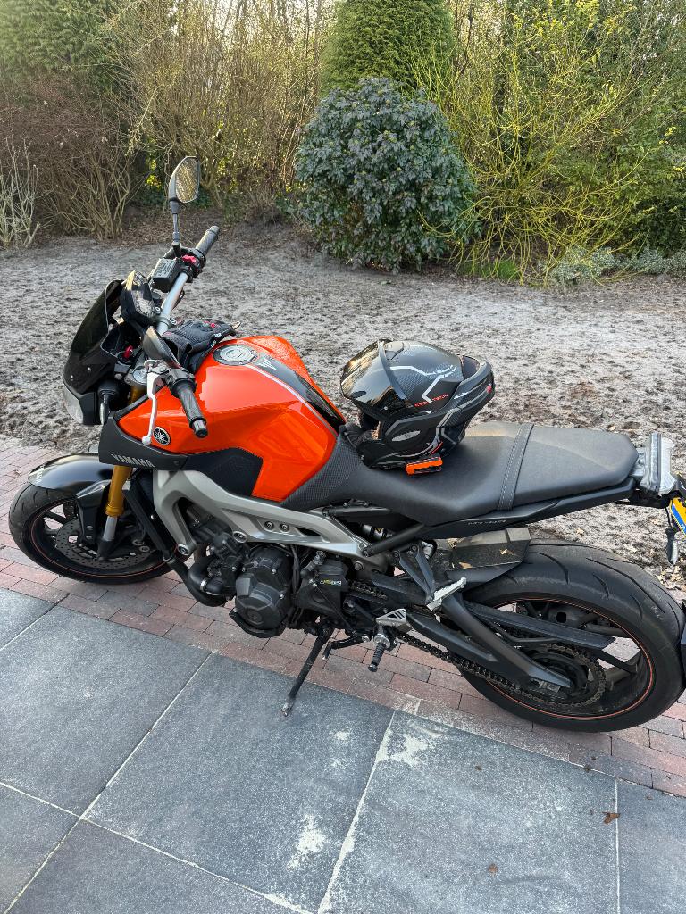 Yamaha mt09 Akrapovic, Motorrijbewijs A, Particulier, Sportuitlaat, Meer dan 35 kW