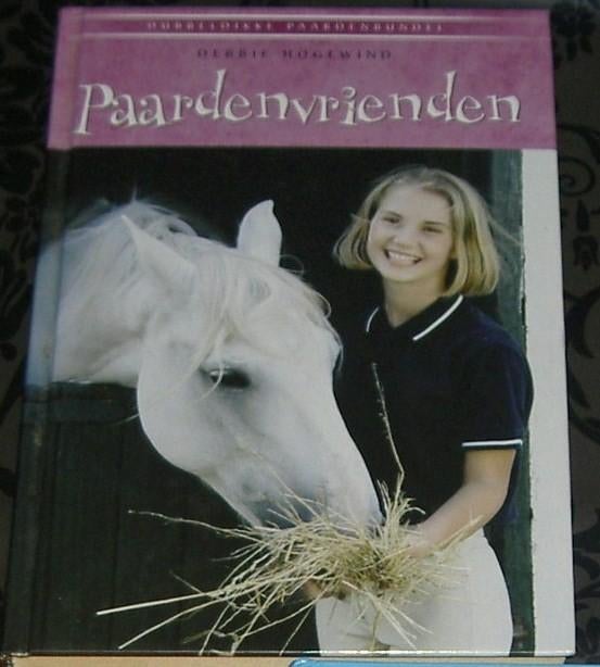 Paardenvrienden Debbie Hogewind, Ophalen of Verzenden, Zo goed als nieuw