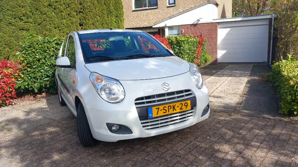 Suzuki Alto 1.0 2013 Wit, Voorwielaandrijving, Stof, 200 kg, 4 stoelen