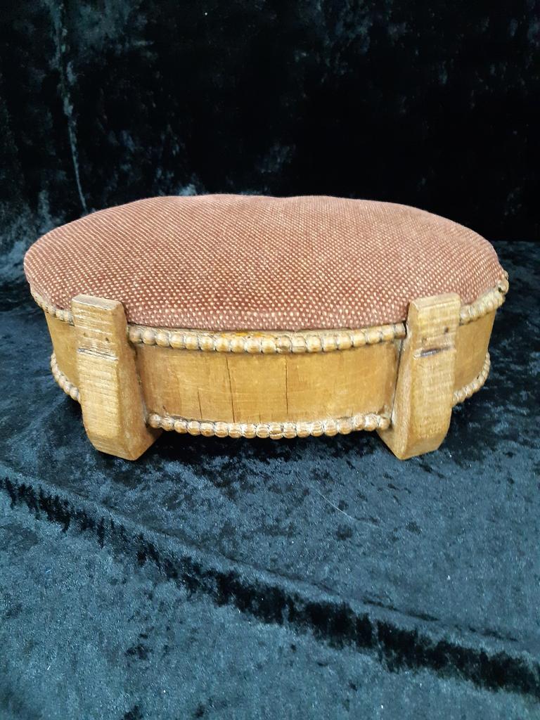 Vintage ovale  voetenbankje, Ophalen of Verzenden