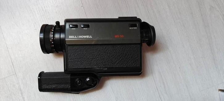 Bell & Howell 8mm filmcamera met accessoires, Ophalen of Verzenden, 8mm, Camera