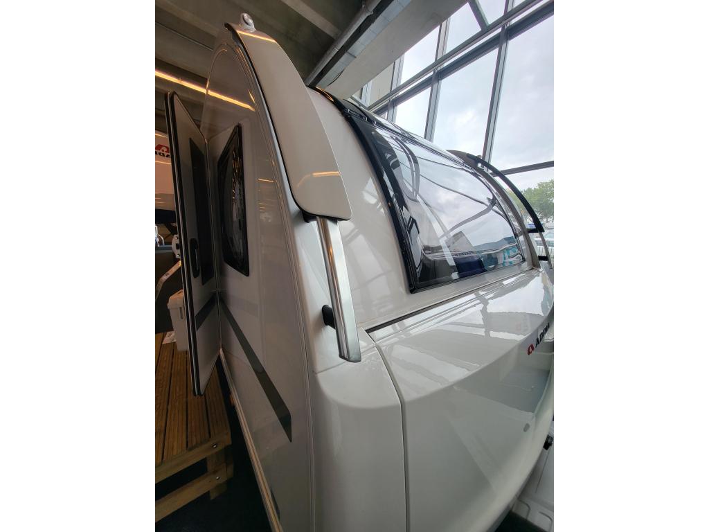 Adria Adora 542 UL; van € 42.153,- voor 38.950, inc, Caravans en Kamperen, Caravans, Rondzit, Schokbreker, Bedrijf, Adria