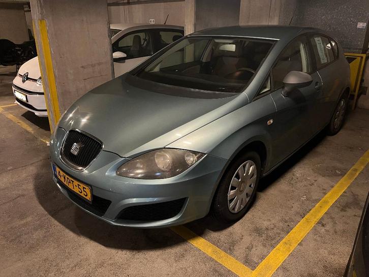 Seat Leon 1.4 benzine, Auto's, Seat, Particulier, Leon, Benzine, Euro 5, Hatchback, Handgeschakeld, Blauw, Grijs, Ophalen
